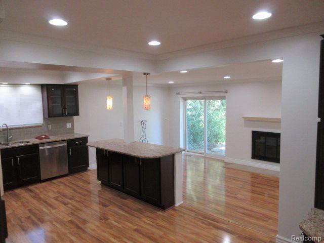 Building Photo - 19960 Hickory Leaf St