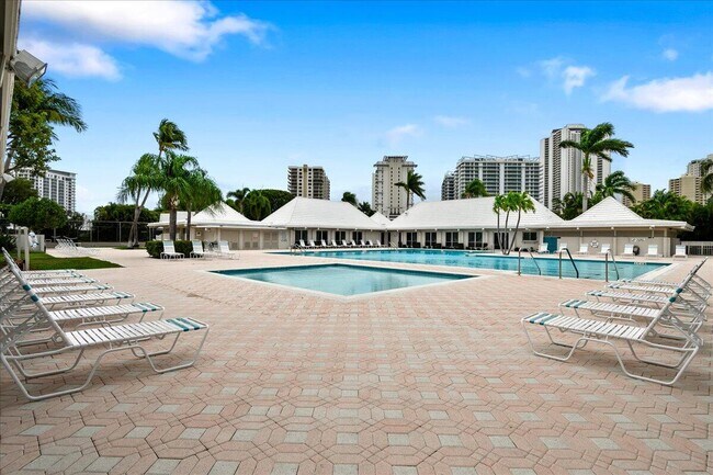 Building Photo - 1251 Sugar Sands Blvd
