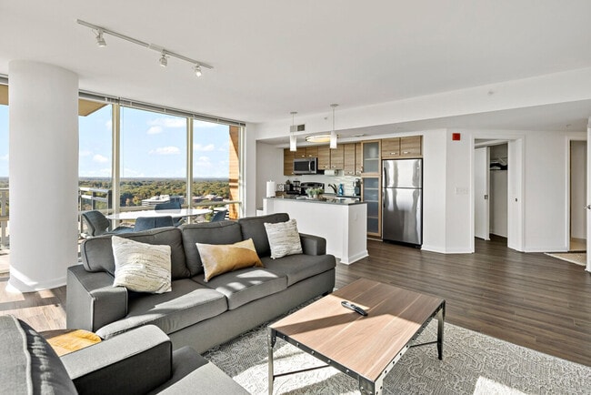 Building Photo - 1751 Pinnacle Dr