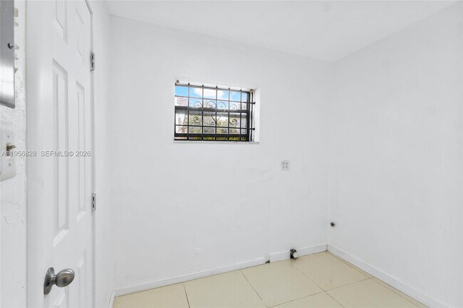 Building Photo - 551 NW 183rd St