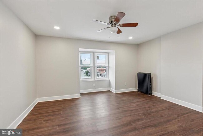 Building Photo - 731 W Lafayette St