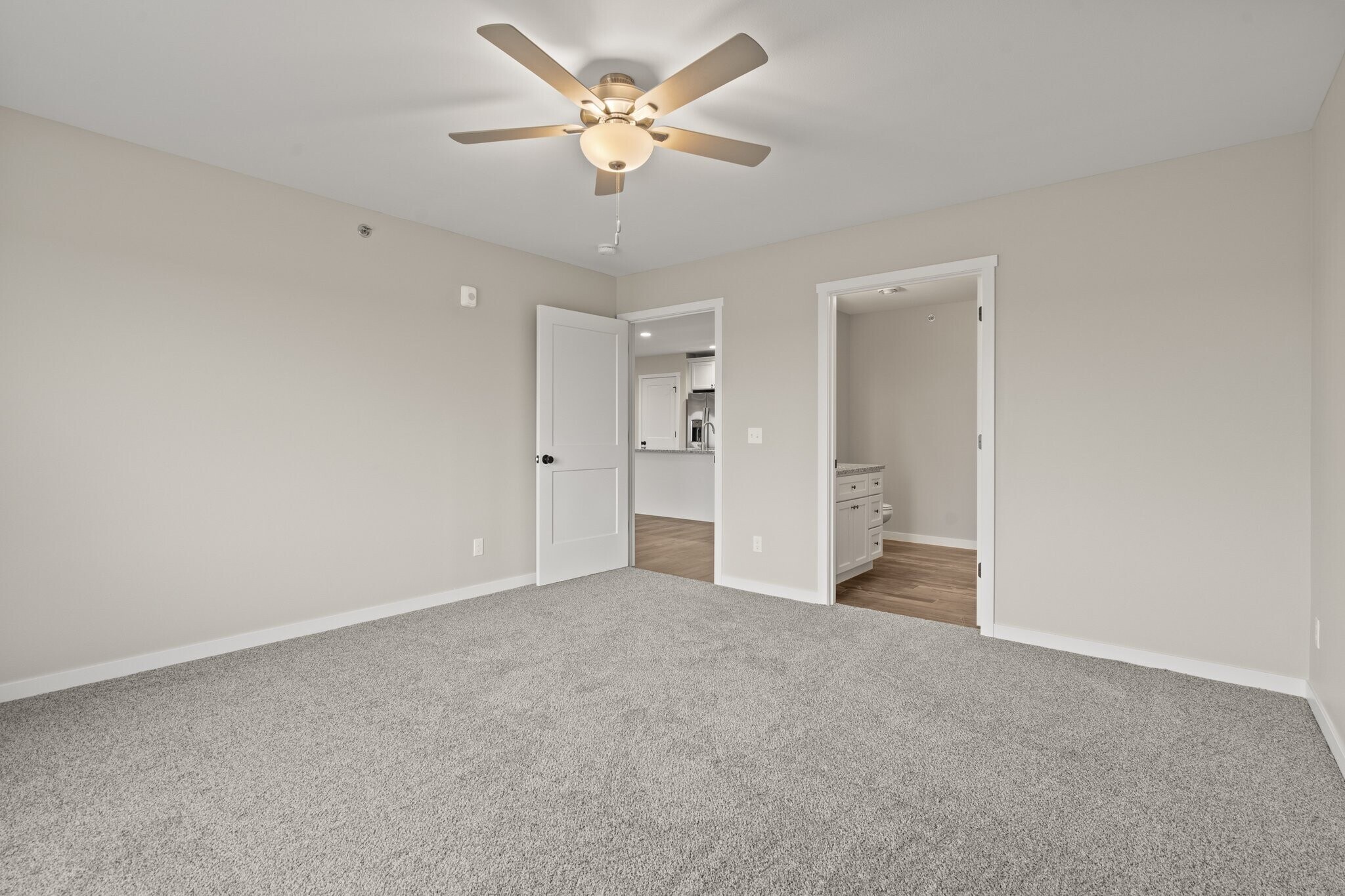 Building Photo - 7036 Crosvik Ct