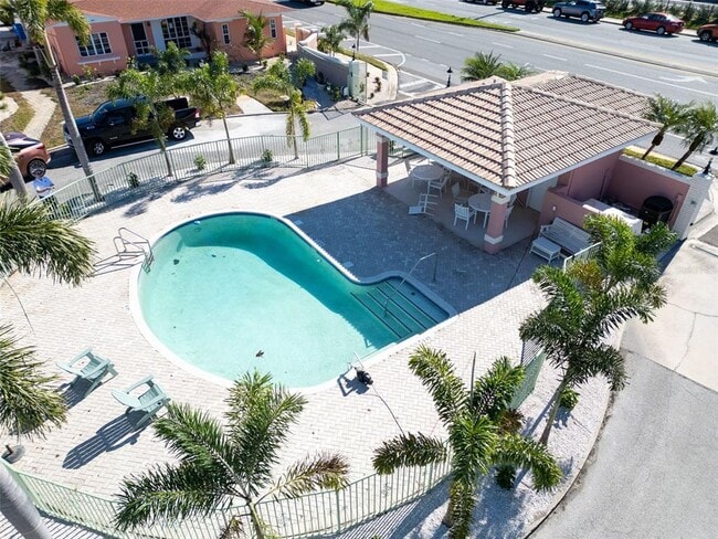 Building Photo - 16613 Gulf Blvd