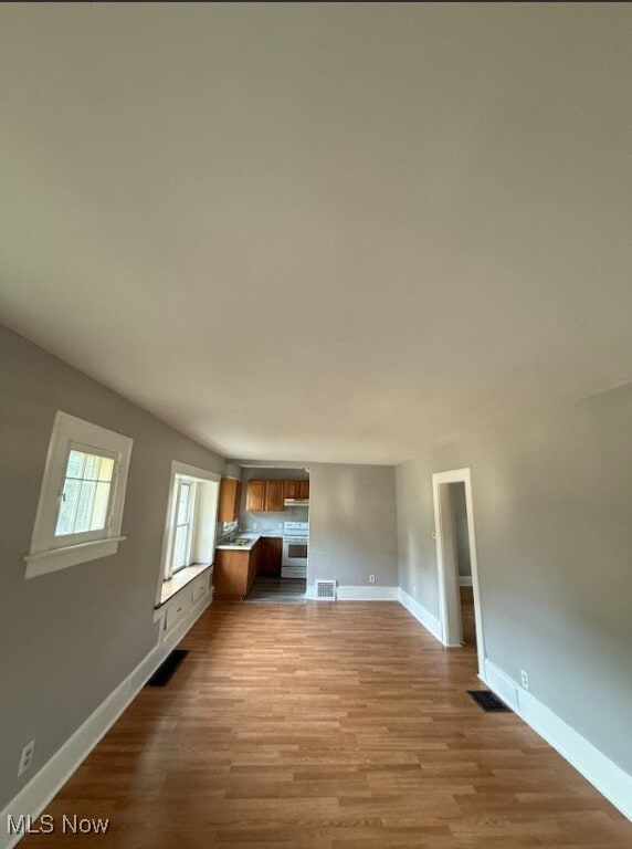 Building Photo - 359 Booth Ave