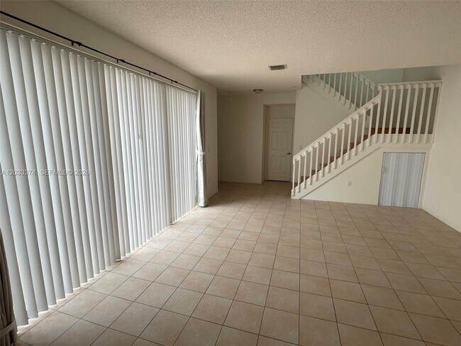 Building Photo - 1521 Seagrape Way