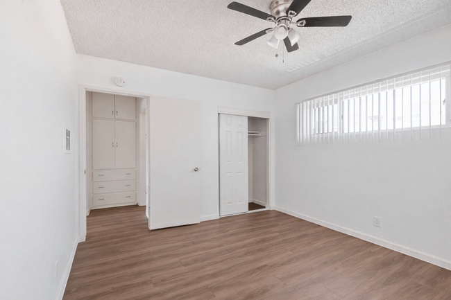 Building Photo - Caribe Apts