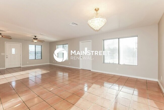 Building Photo - 4 Bedroom Pet-Friendly Home in Peoria, AZ with Main Street Renewal