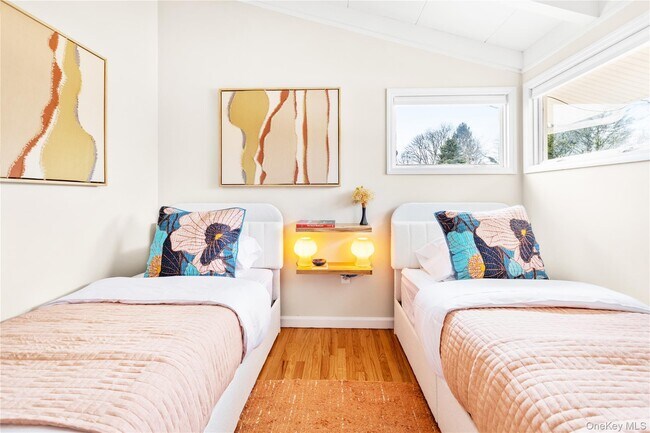 Building Photo - 58 N Howells Point Rd