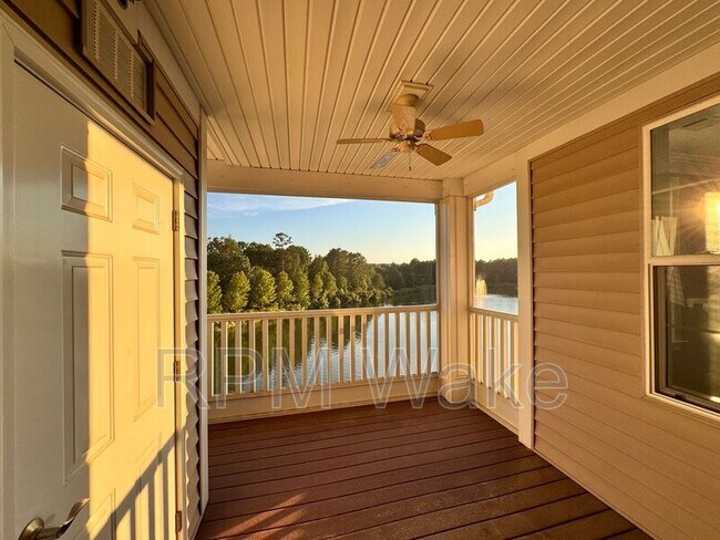 Building Photo - 10411 Rosegate Ct