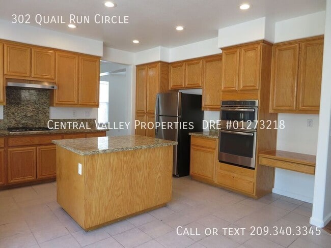 Building Photo - 302 Quail Run Cir