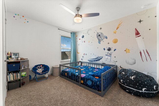 Building Photo - 1007 Cotswold Ct
