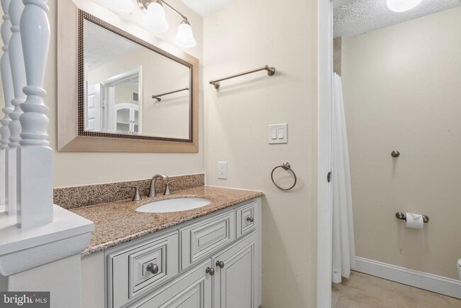Building Photo - 7973 Tyson Oaks Cir