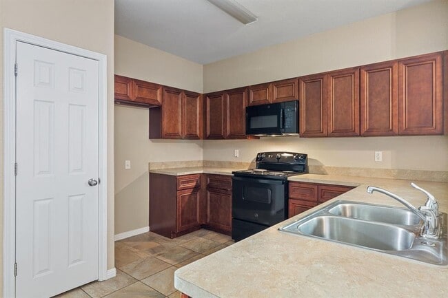 Building Photo - 408 Carl Shipp Dr