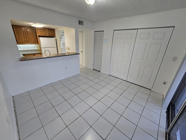 Dining room - 10360 SW 154th Circle Ct