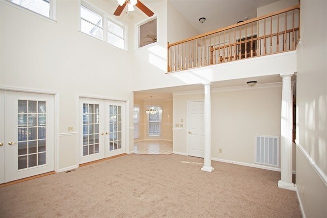 Building Photo - 5250 Rustic Way