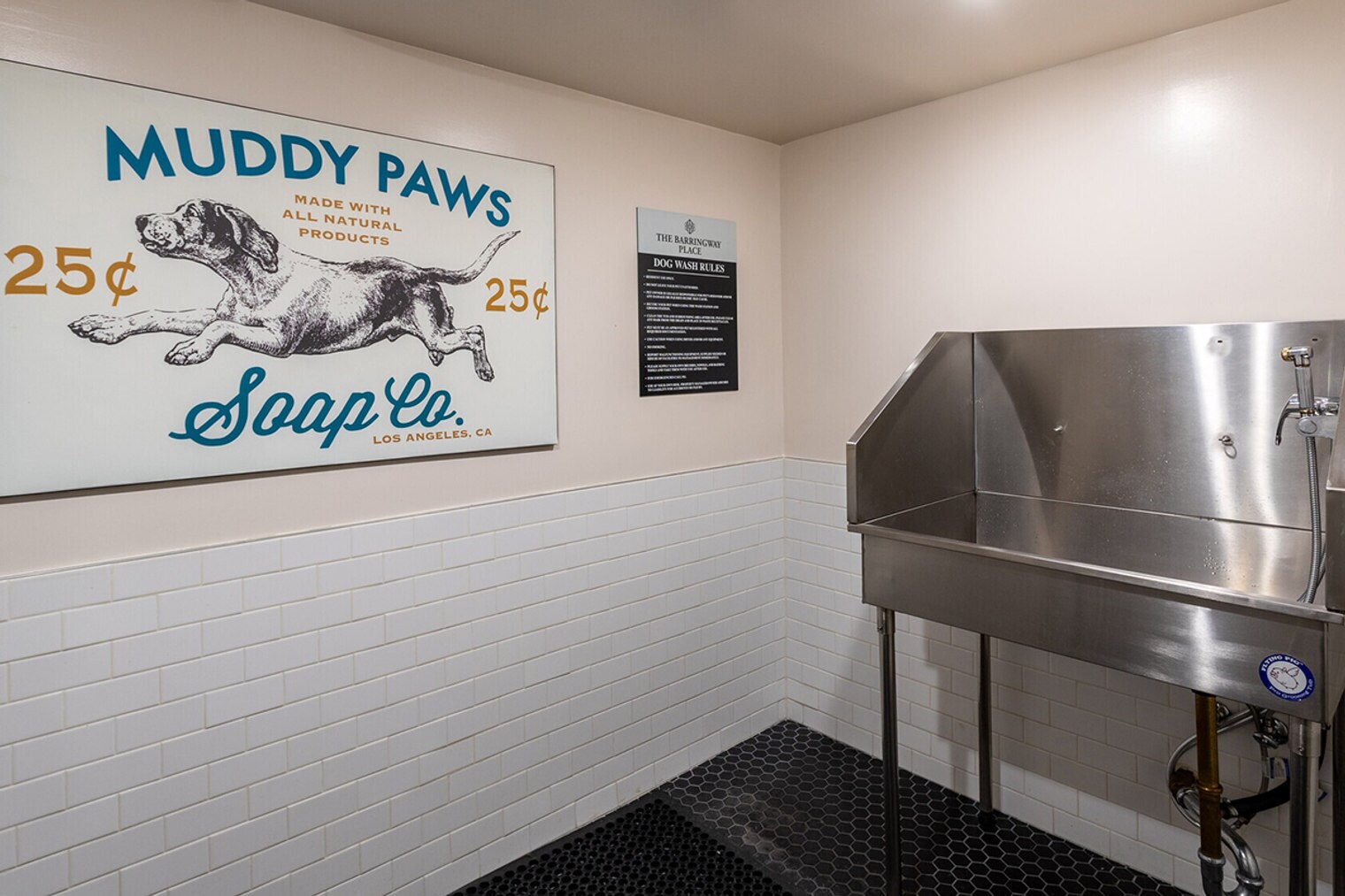 Building Photo - 11701 Gateway Blvd