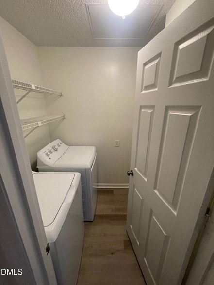 Building Photo - 720 Bishops Park Dr