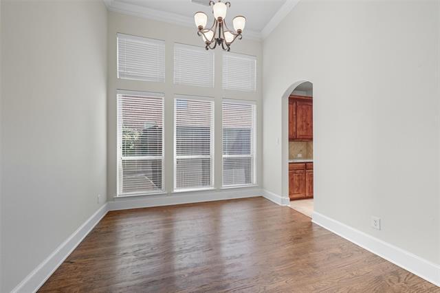Building Photo - 447 Dry Canyon Dr