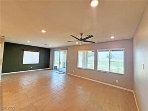 Building Photo - 4096 E Cactus Cyn Dr