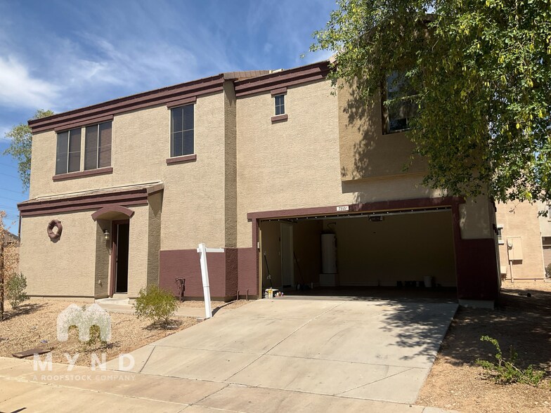 Primary Photo - 7501 S 14th St