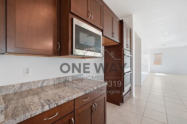 Building Photo - 9960 E Seismic Ave