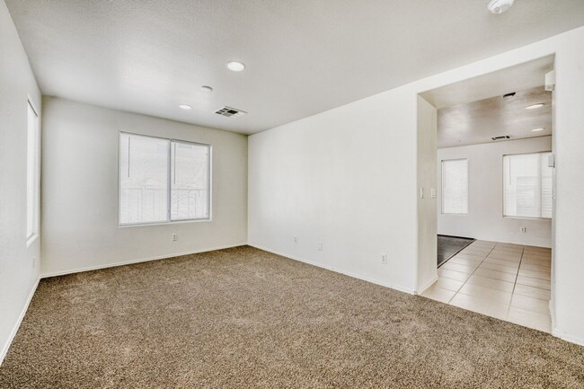 Building Photo - 2 Story 4 Bedroom Home In Henderson