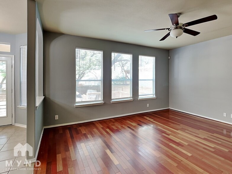 Building Photo - 8606 Eagle Peak