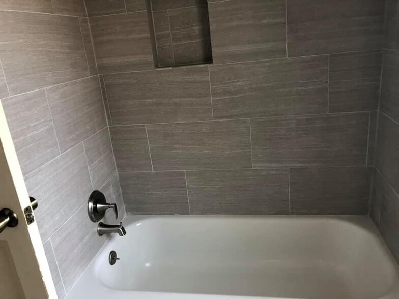 Building Photo - 133 Blanco St