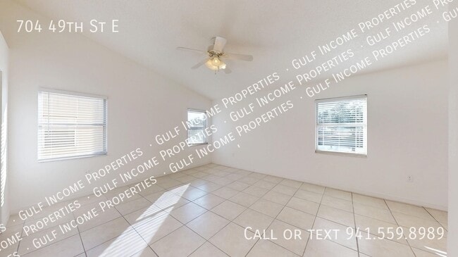 Building Photo - 704 49th St E