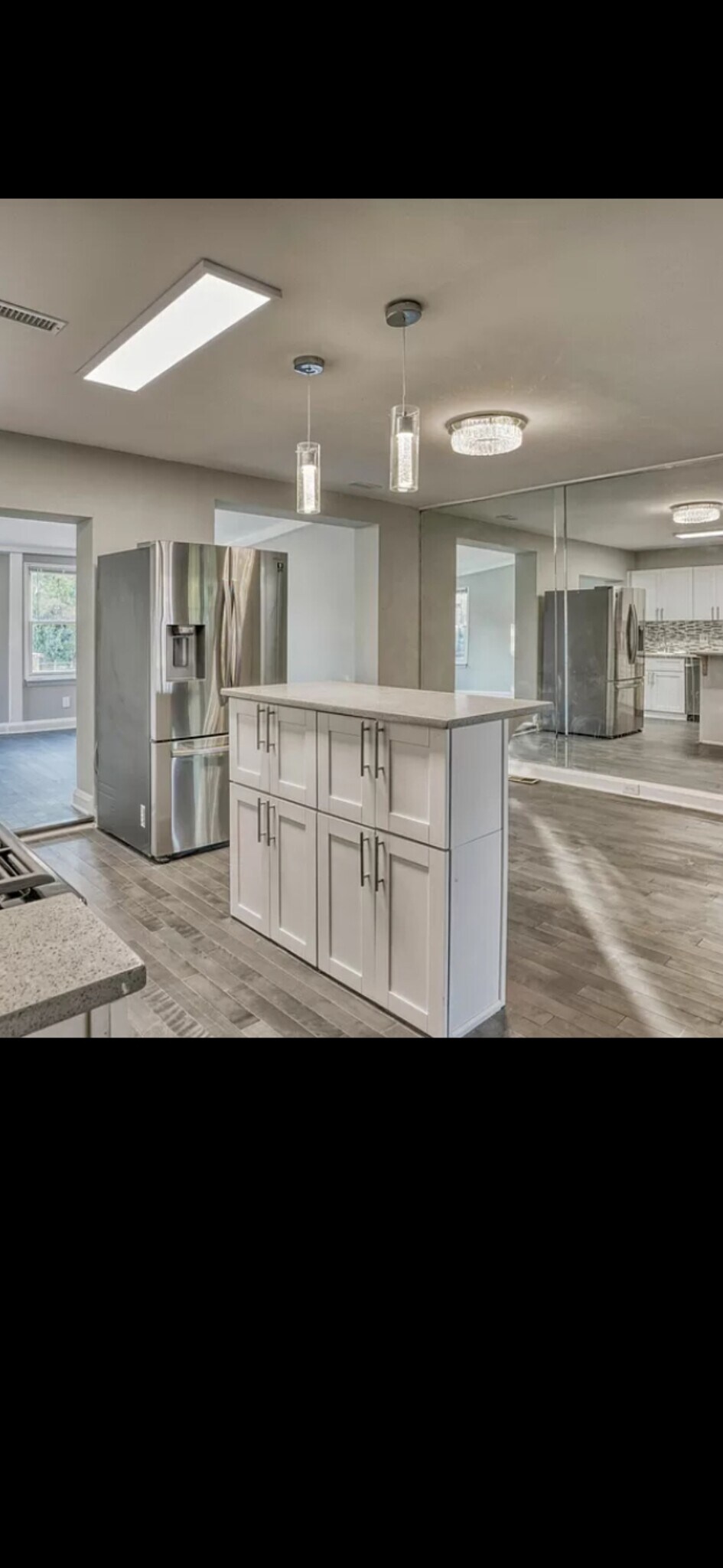 Building Photo - 3637 Dolfield Ave