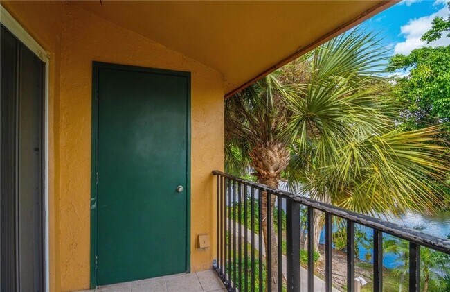 Building Photo - 10701 Cleary Blvd