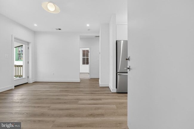 Building Photo - 117 N 21st St