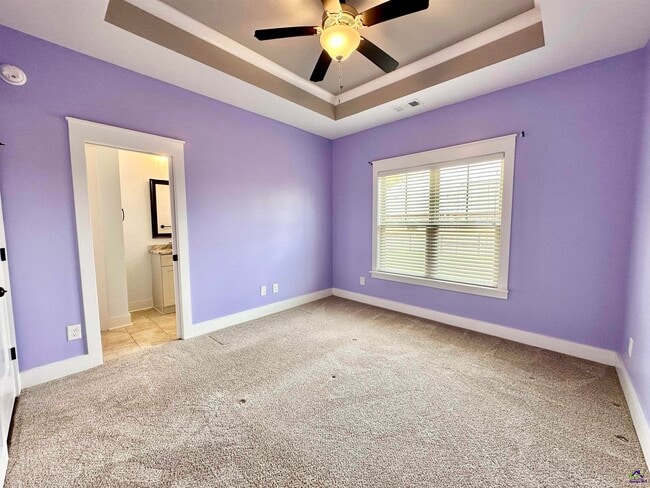 Building Photo - 101 Maidenhair Ct