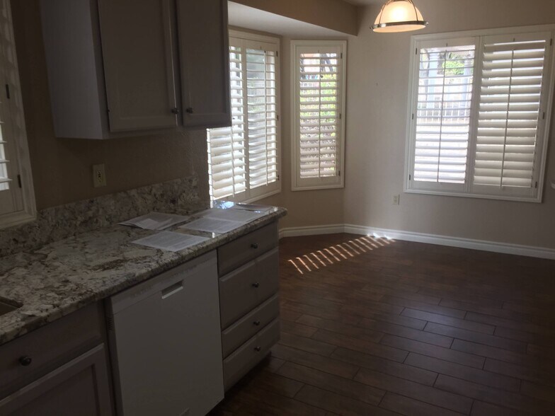 Building Photo - 9109 Grayling Dr
