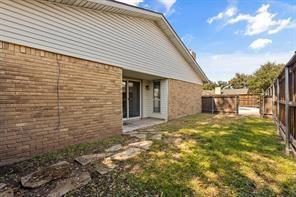 Building Photo - 5025 Clover Valley Dr