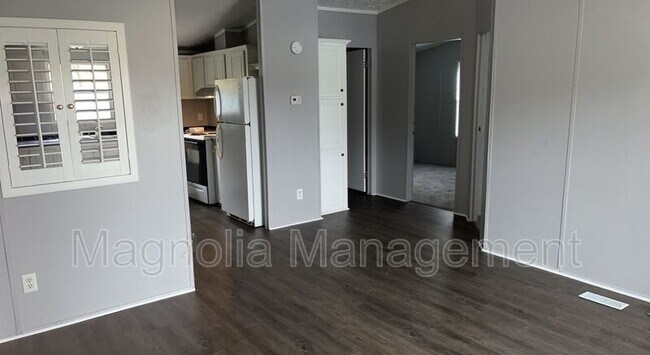 Building Photo - 171 Bullocksville Park Rd