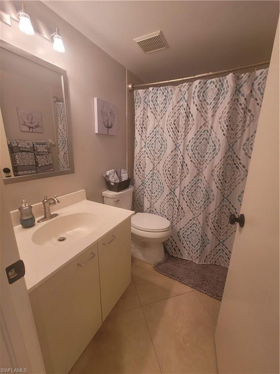 Building Photo - 4410 Chantelle Dr