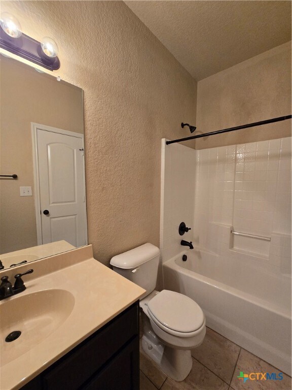 Building Photo - 697 Creekside Cir