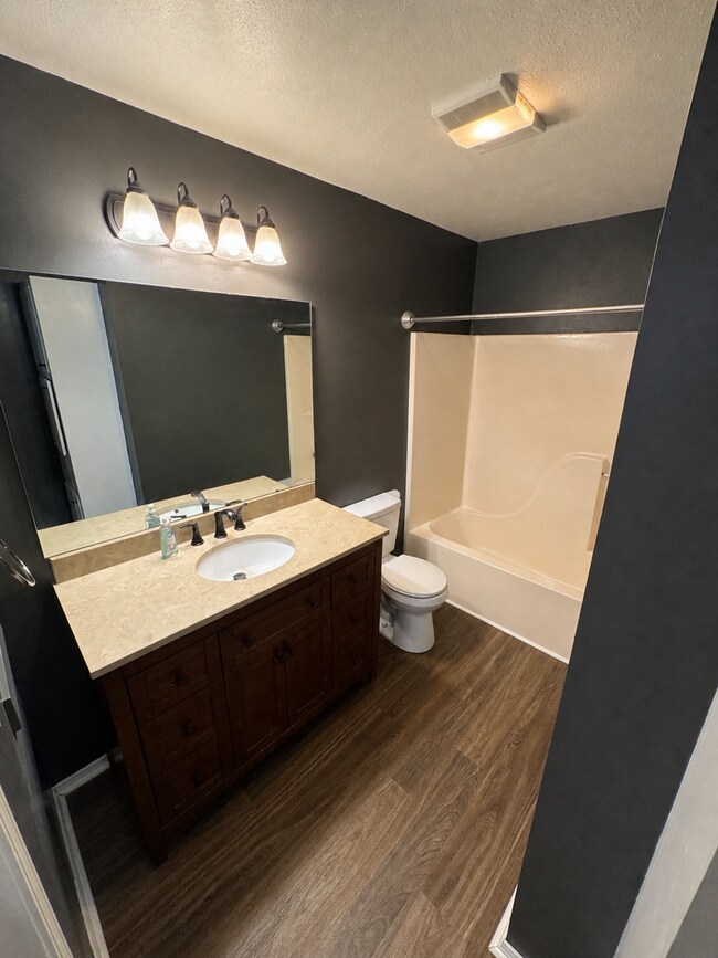Building Photo - South Bossier!