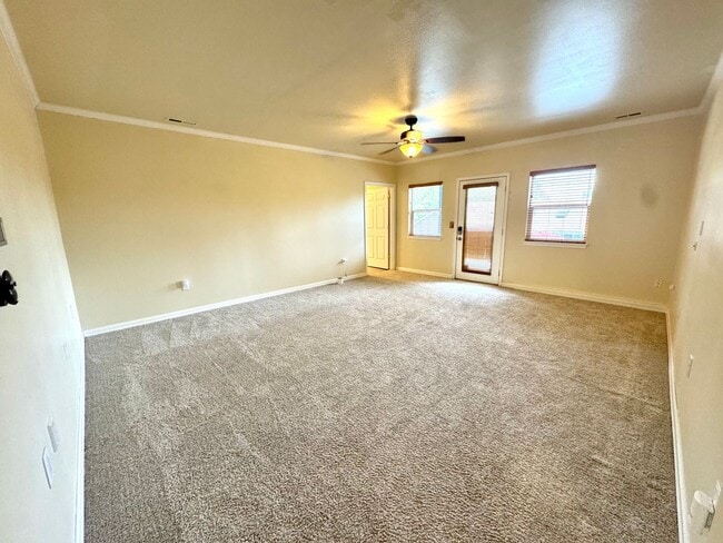 Building Photo - 2-Bed 2 bath Gig Harbor Retreat w/ Sauna & Beach Access