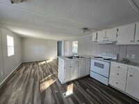 Building Photo - 1325 Wenlon Dr