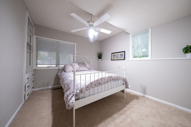 Building Photo - 3521 Widgeon Way