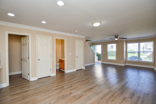 Building Photo - Townhome in Downtown Rock Hill | 3 Bed | 2 Bath | $1,695