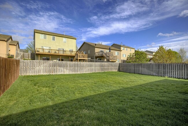 Building Photo - Must See 3 Bedroom In Millard School District!!