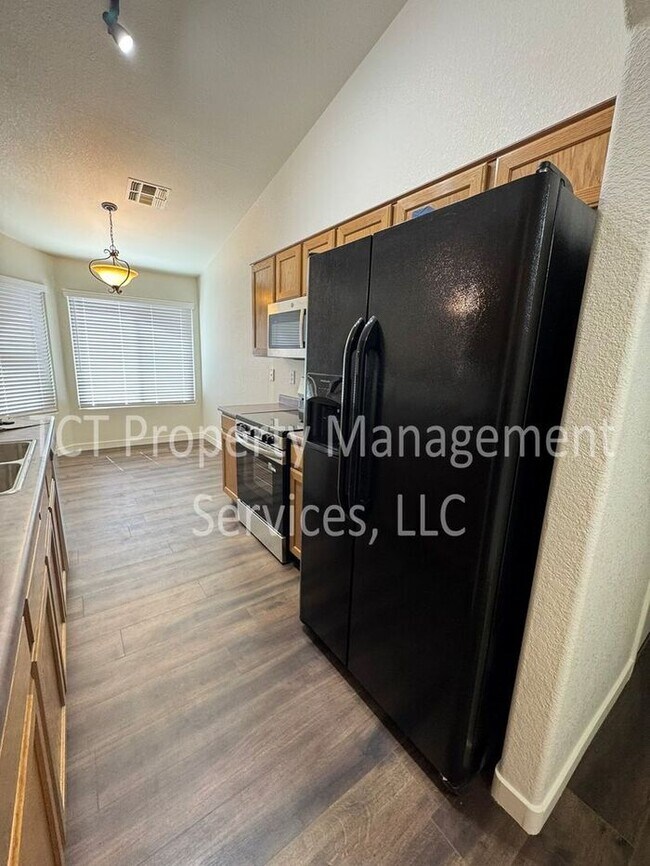 Building Photo - Well Maintained Home in Mesquite Canyon