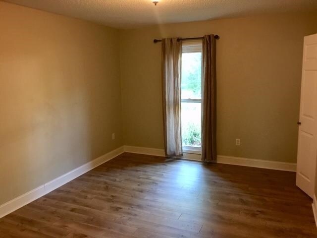 Building Photo - 89 Ericson Rd