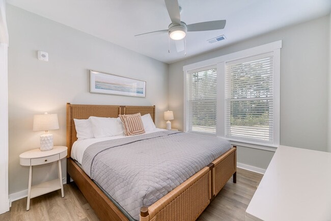 Building Photo - Outer Banks 3 Bedroom Year Round Rental