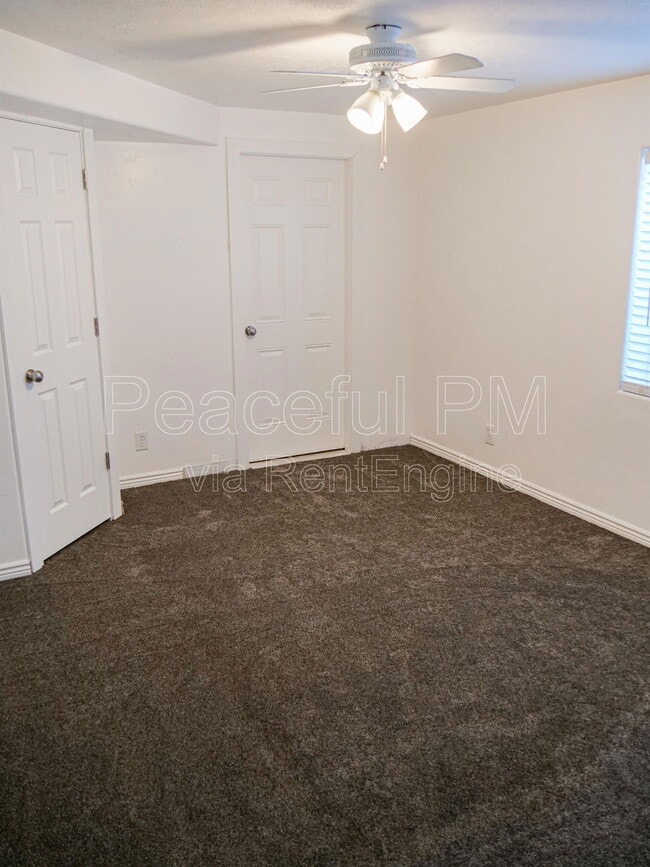 Building Photo - 1878 Juniper Dr