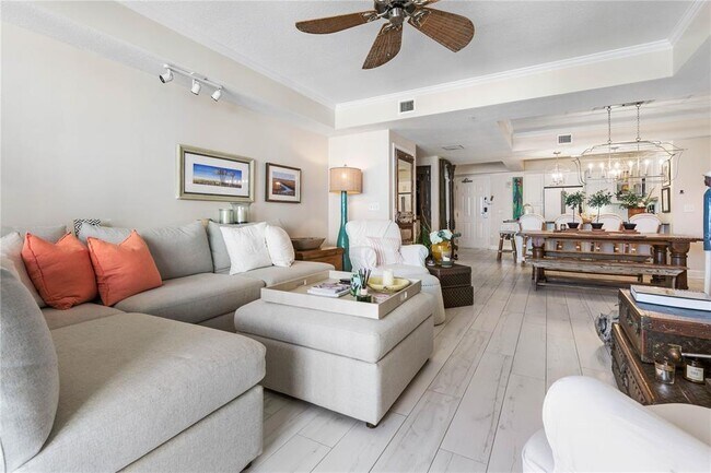 Building Photo - 200 Ocean Crest Dr