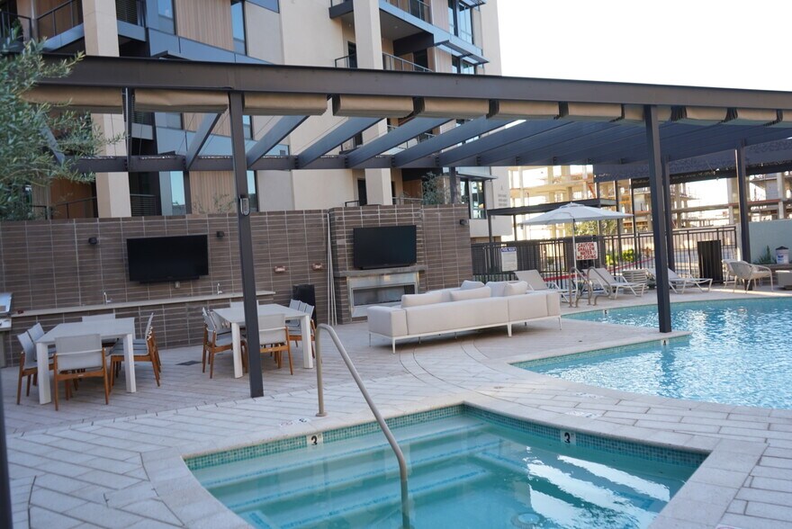 BBQ area - 19355 N 73rd Way